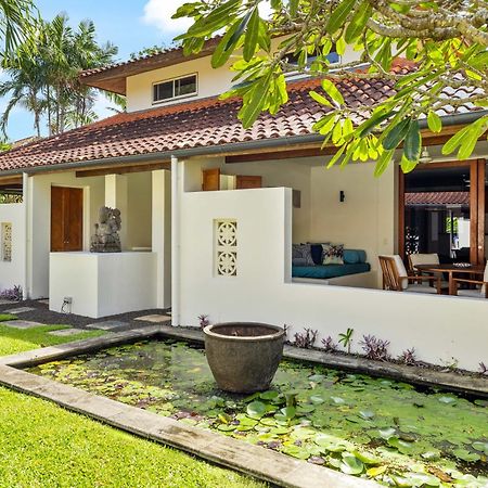 Surya Beachfront Villa Port Douglas Exterior foto