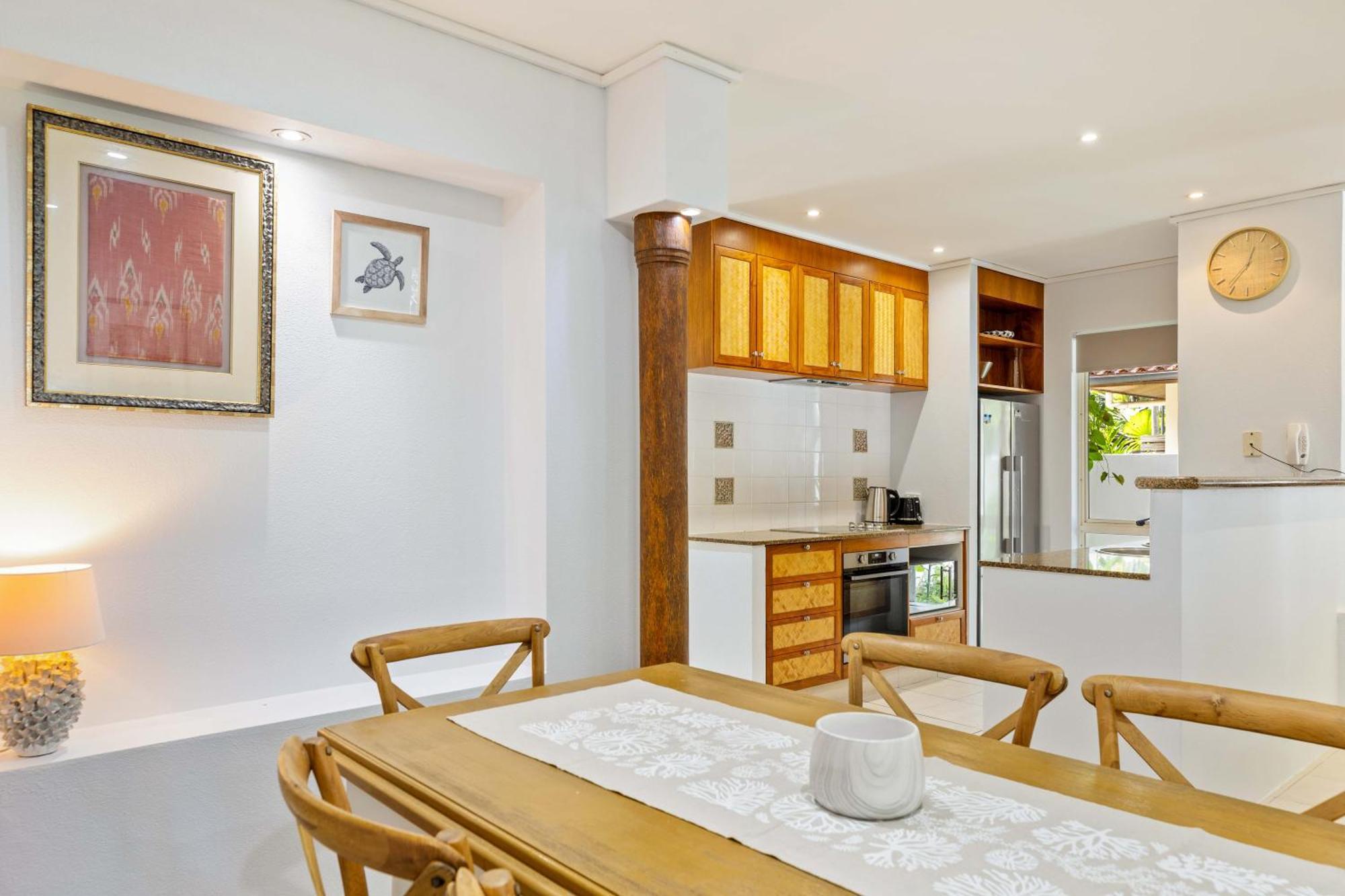 Surya Beachfront Villa Port Douglas Exterior foto